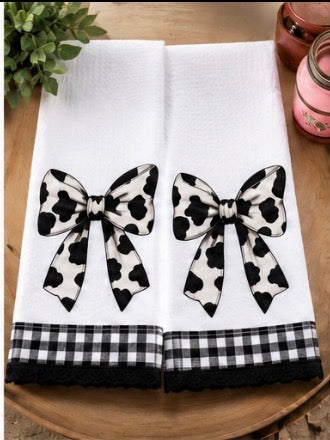Bow hand towels (set of two) if you want the second towel continuous patterned and not the same as the first please list in notes